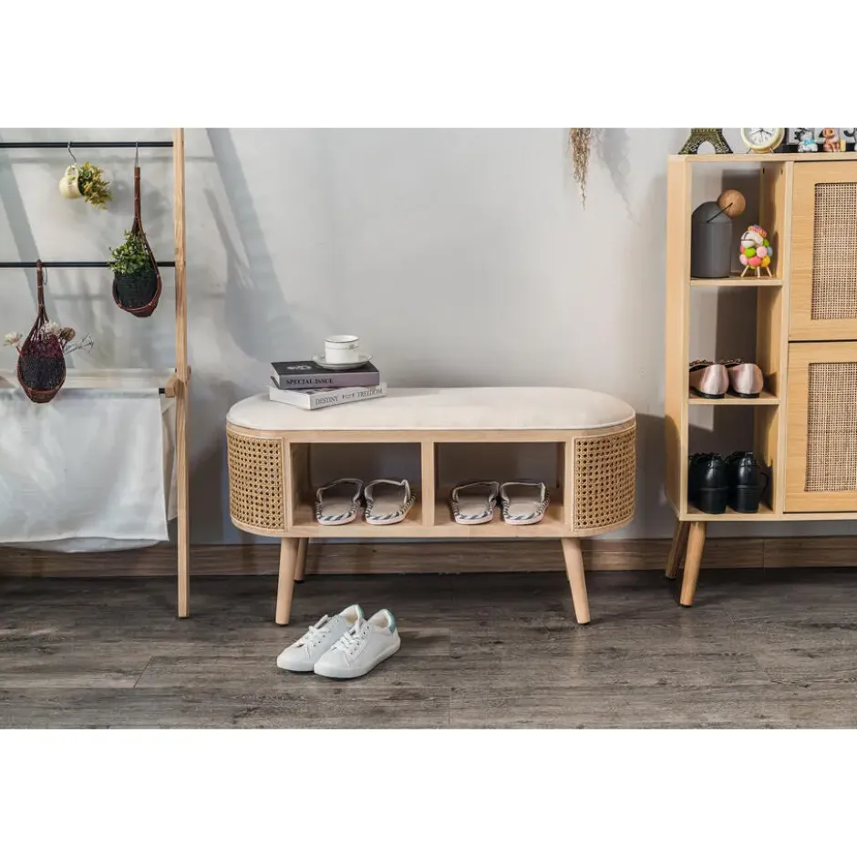 Bank met opbergruimte van rotan en beige fluweel