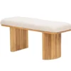 Bank van massief hout en witte lussen
