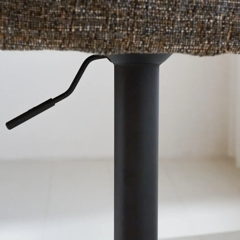 Barkruk Novan chenille donkergrijs - Zithoogte 68 cm - Stof - Grijs
