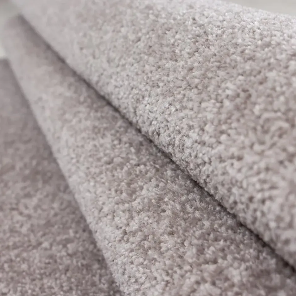 Basics Effen Vloerkleed Beige Laagpolig - 140x200 CM