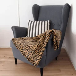 Bellatio design Plaid fleece deken - tijger print - 120 x 160cm