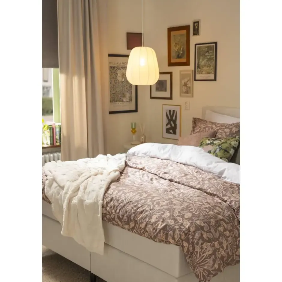Boxspring Liv egaal - ecru - 140x200 cm - slanke poot