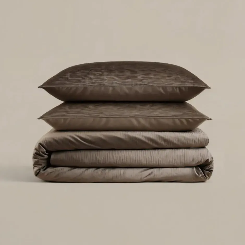 Dekbedovertrek Velvet Cartier 240x220 – Fluweelzacht Uni Design – Taupe