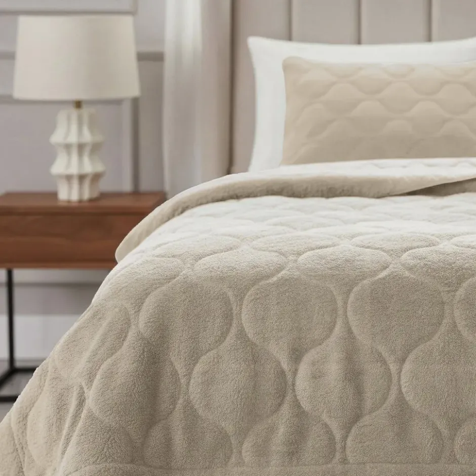 Dekbed zonder Overtrek Lazy Teddy 200x200 – Superzacht & Wasbaar – Beige