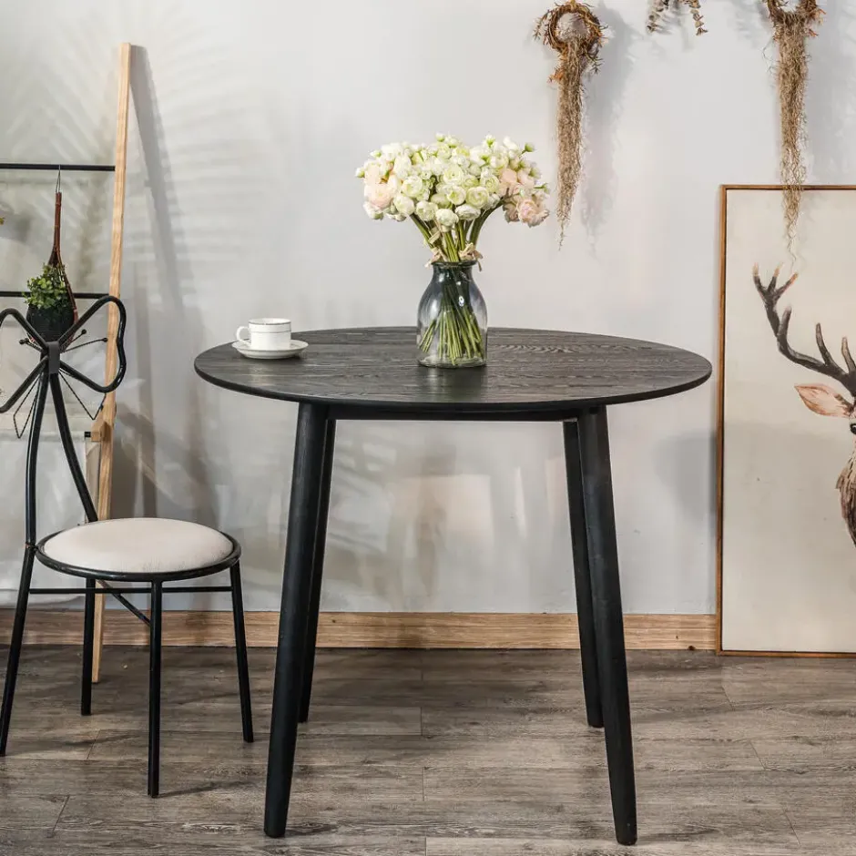 Eettafel voor 4 personen van massief grenen D90