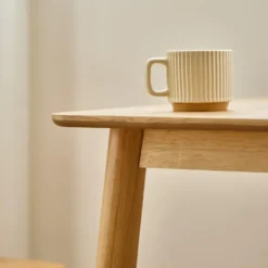 Eettafel voor 4 personen van massief grenenhout L75