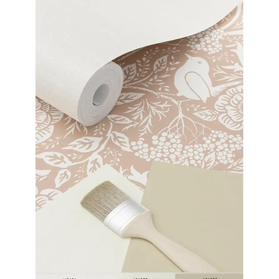 ESTAhome behang bloemen en vogels in art nouveau stijl nude kleur en wit