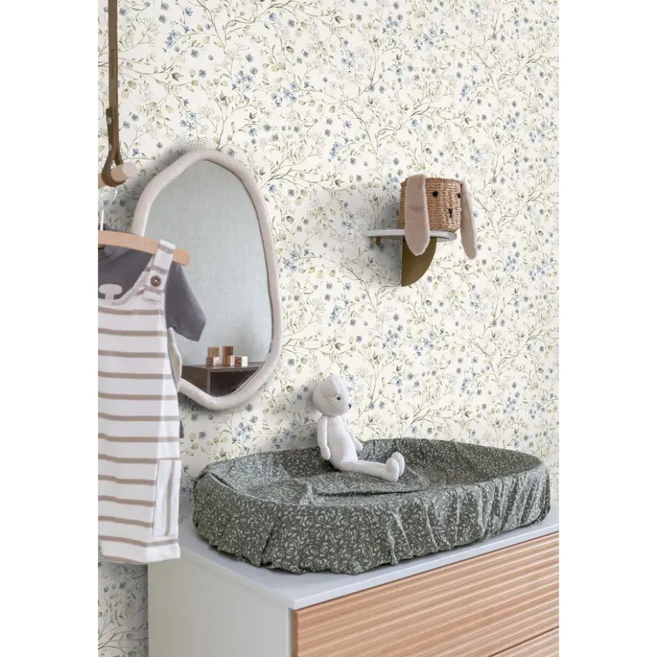 ESTAhome behang bloemetjes vergrijsd groen, blauw en wit - 50 x 900 cm