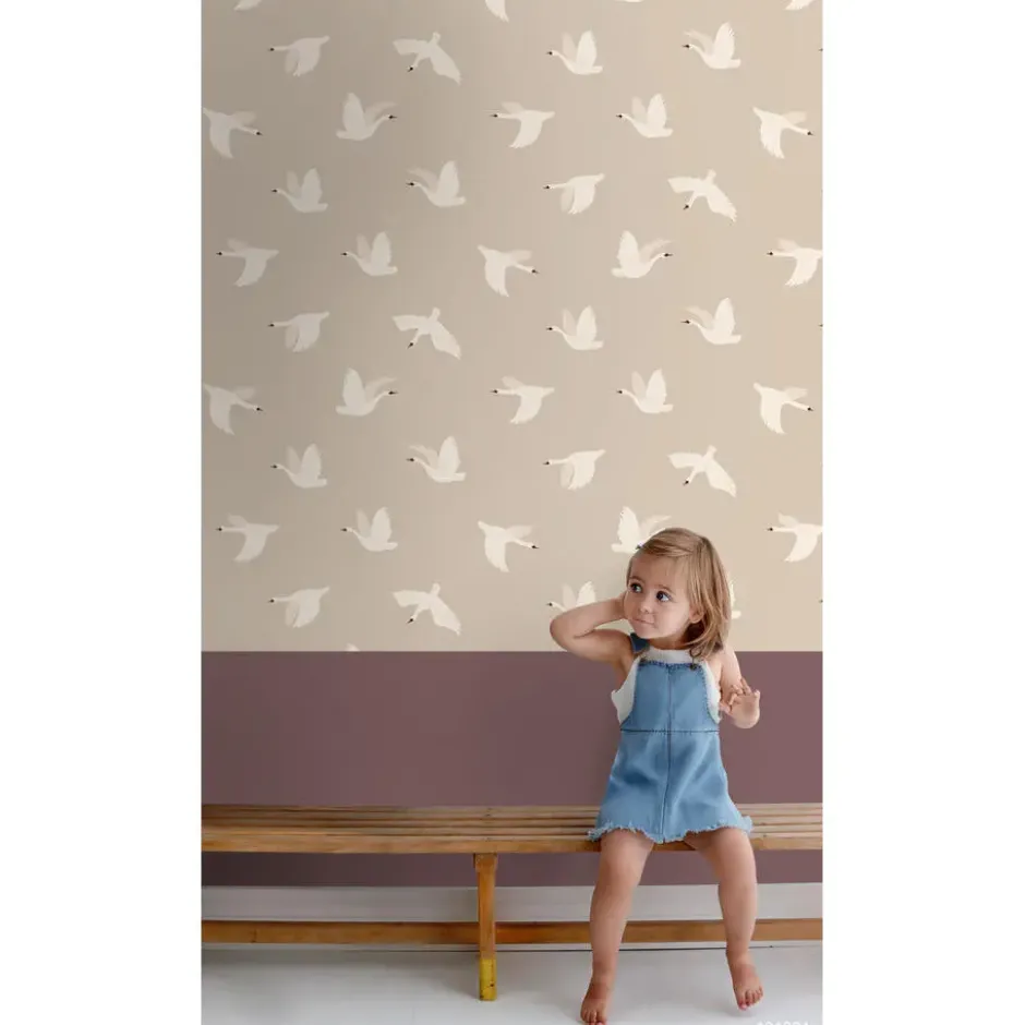 ESTAhome behang zwanen beige - 50 x 900 cm