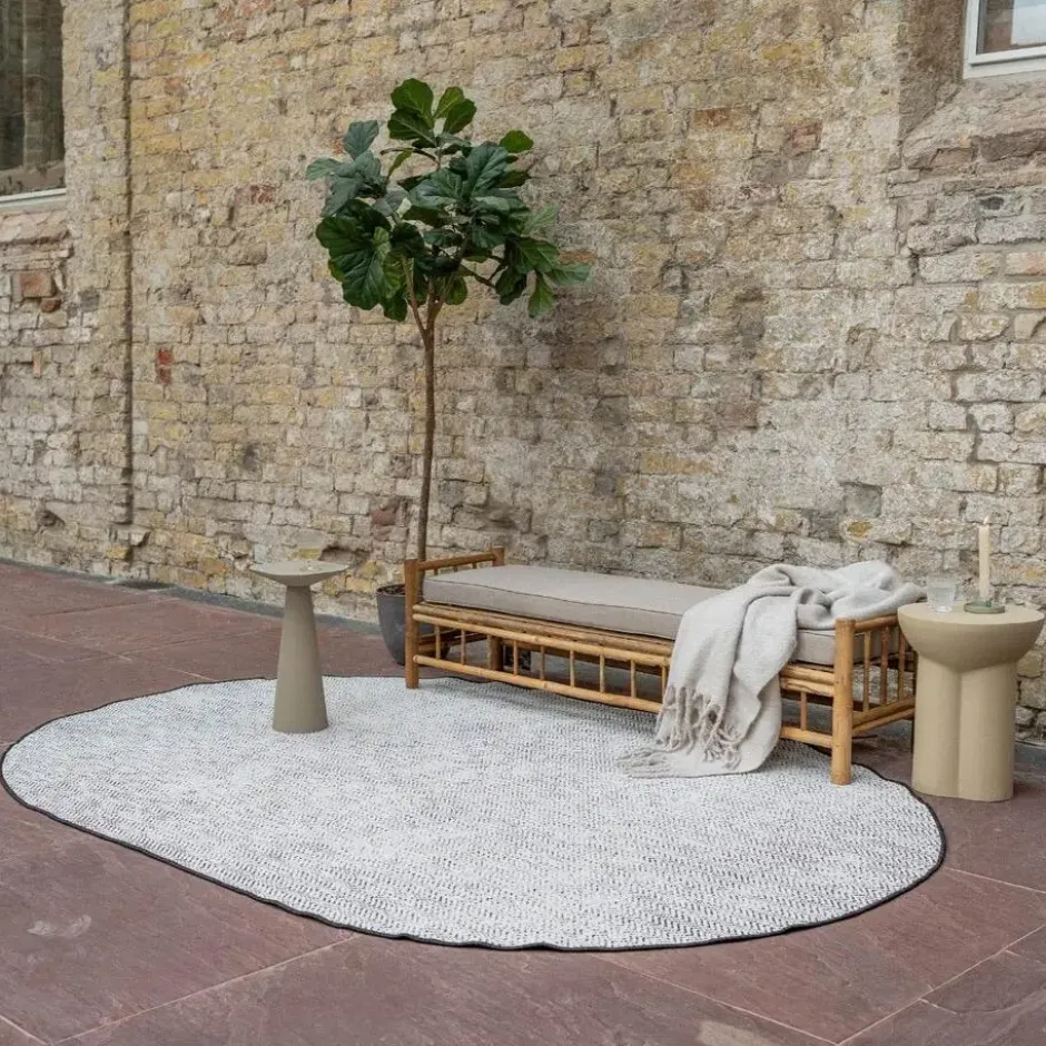 EVA Interior ovaal buitenkleed Dahl zwart - 230 x 160 cm