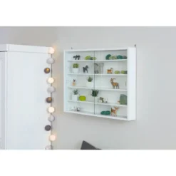 Hioshop Comit vitrinekast voor wandmontage- 2 glazen deuren wit