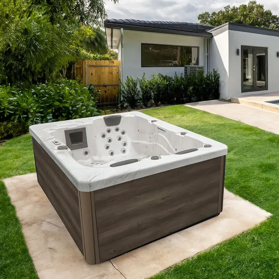 HOME DELUXE WITTE MARBLE buitenwhirlpool met opstap en thermische afdekking
