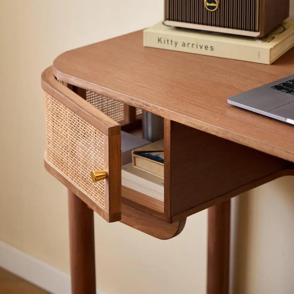 Houten Bureau met 2 Deuren