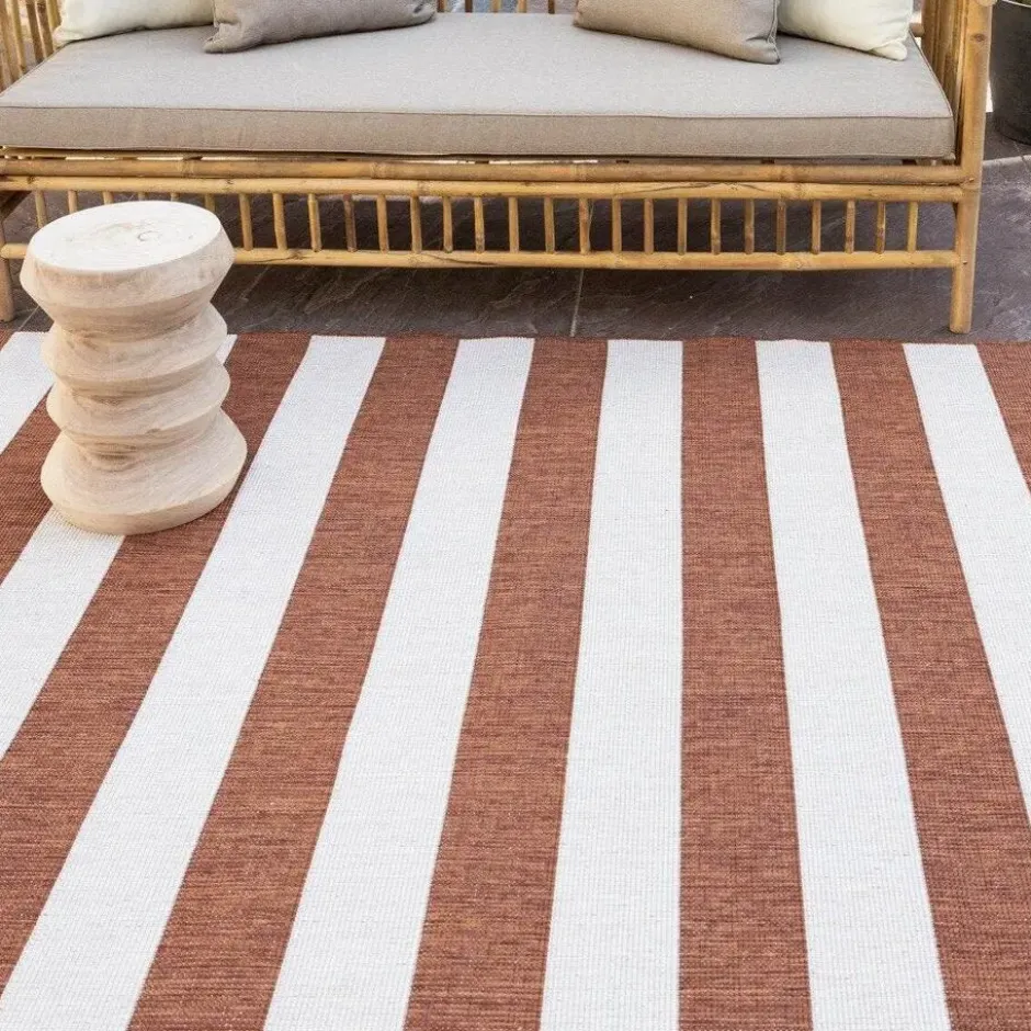 Interieur05 Buitenkleed Stripes roest/wit dubbelzijdig - 340 x 240 cm