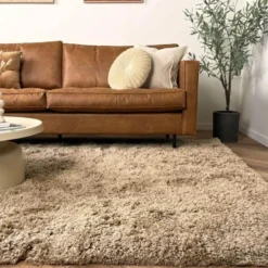 Interieur05 hoogpolig vloerkleed polyester Pilo taupe - 230 x 160 cm