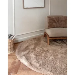 Interieur05 rond hoogpolig vloerkleed Furr bruin - 200 x 200 cm