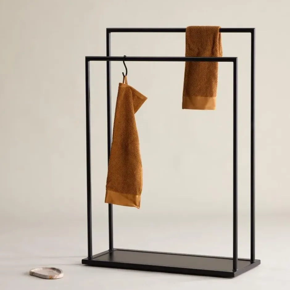 Kledingrek Zwart Metaal - 70x30x100cm - Alva