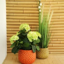Mega Collections bloempot Pebblo - keramiek - oranje - D21 x H17 cm