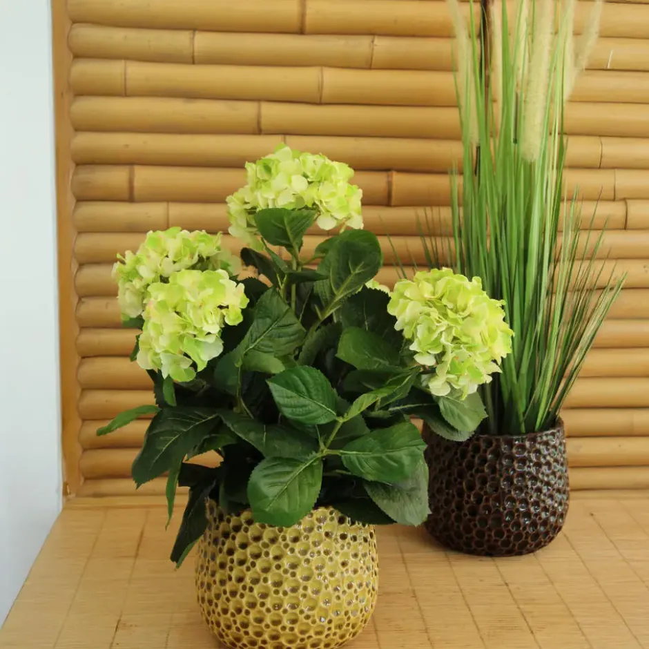 Mega Collections bloempot Pebblo - keramiek - geel - D21 x H17 cm
