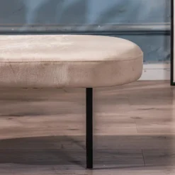 Metalen en fluwelen beige bank