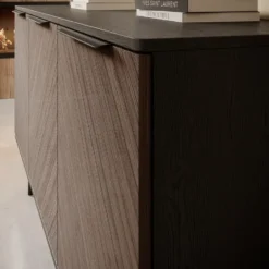 Meubella - Dressoir Pedro - Donker eiken - Zwart eiken - 150 cm