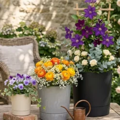 Mica Decorations Bloempot - olijfgroen - H40 x D38 cm - kunststof