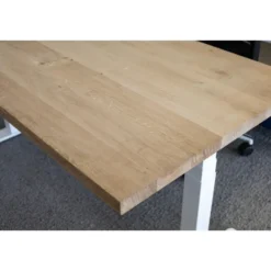 MRC Zit-sta bureau massief eiken blad 160x80 zwart frame NEN-EN 527