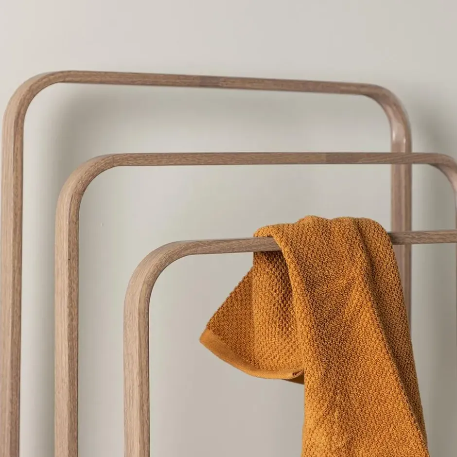 Nest living Bjarne Metalen Kledingrek Bruin