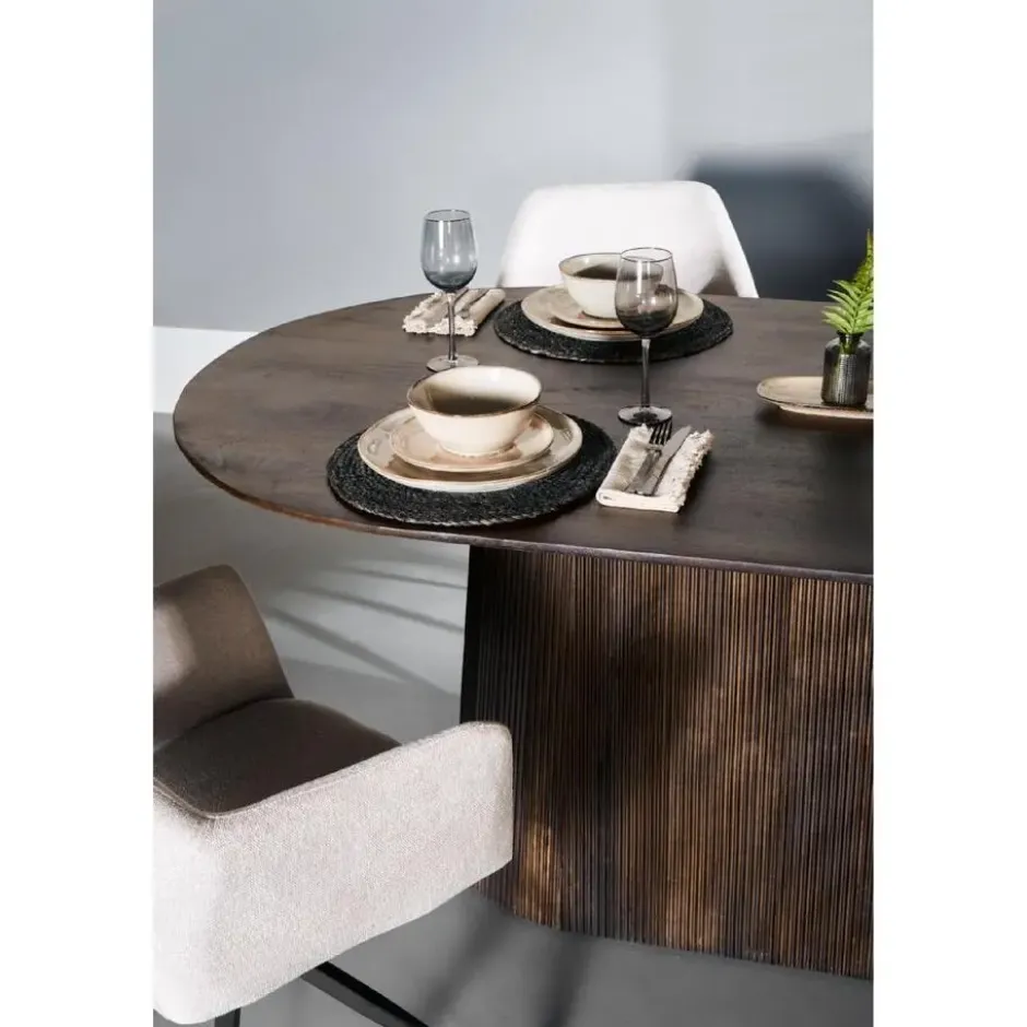 Nest of Nora Ovale mangohouten eettafel Nala - 230cm - Donkerbruin