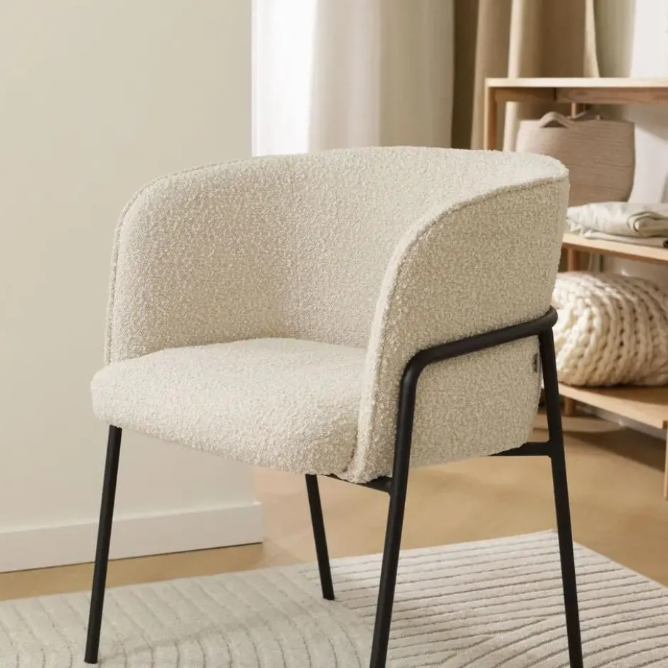 Nolon Josefien Eetkamerstoel Bouclé Beige - Armleuning - Zwarte Poten