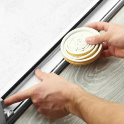 Orange85 Tochtstrip voor Deuren 3 Meter D-Profiel 9 x 6 MM Tochtstopper