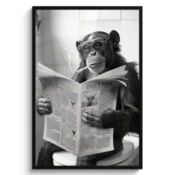 Poster met lijst 80x120 cm Aap - WC - Krant - Zwart wit - Humor