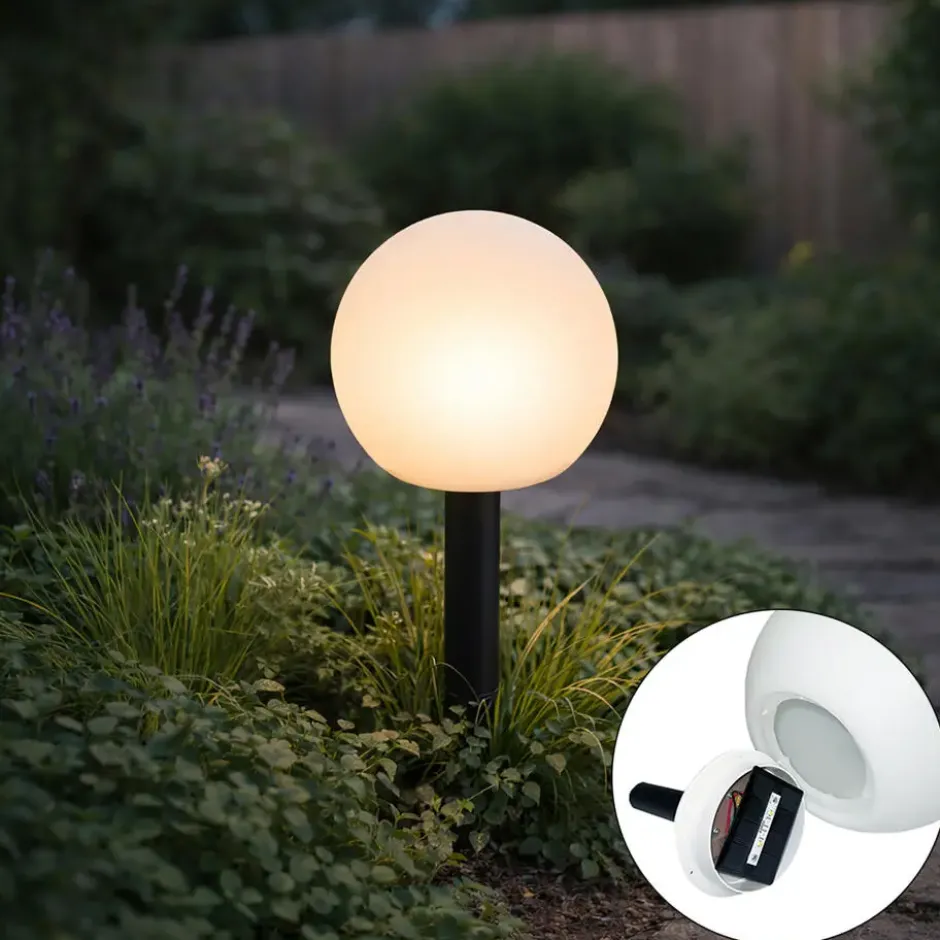 Qazqa solar lamp ludger wit geïntegreerde led