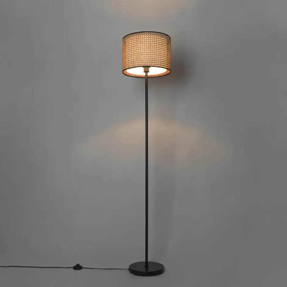 Qazqa staande lamp met kap kata beige e27