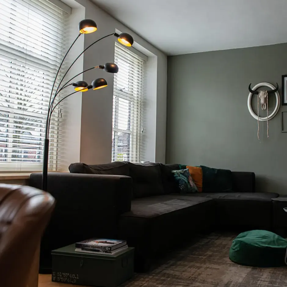 Qazqa vloerlamp sixties zwart e14