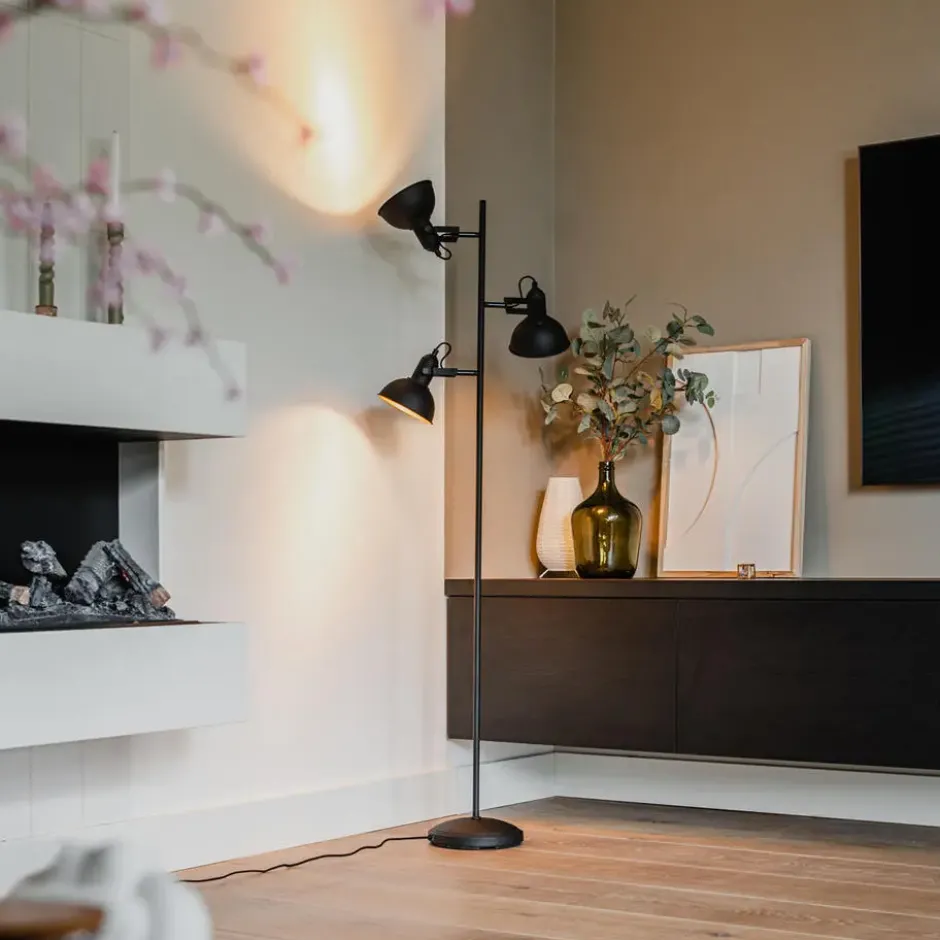 Qazqa vloerlamp tommy zwart e14