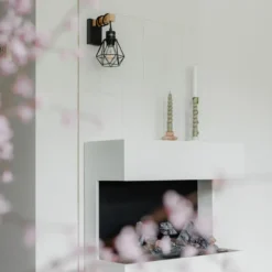Qazqa wandlamp chon zwart e27