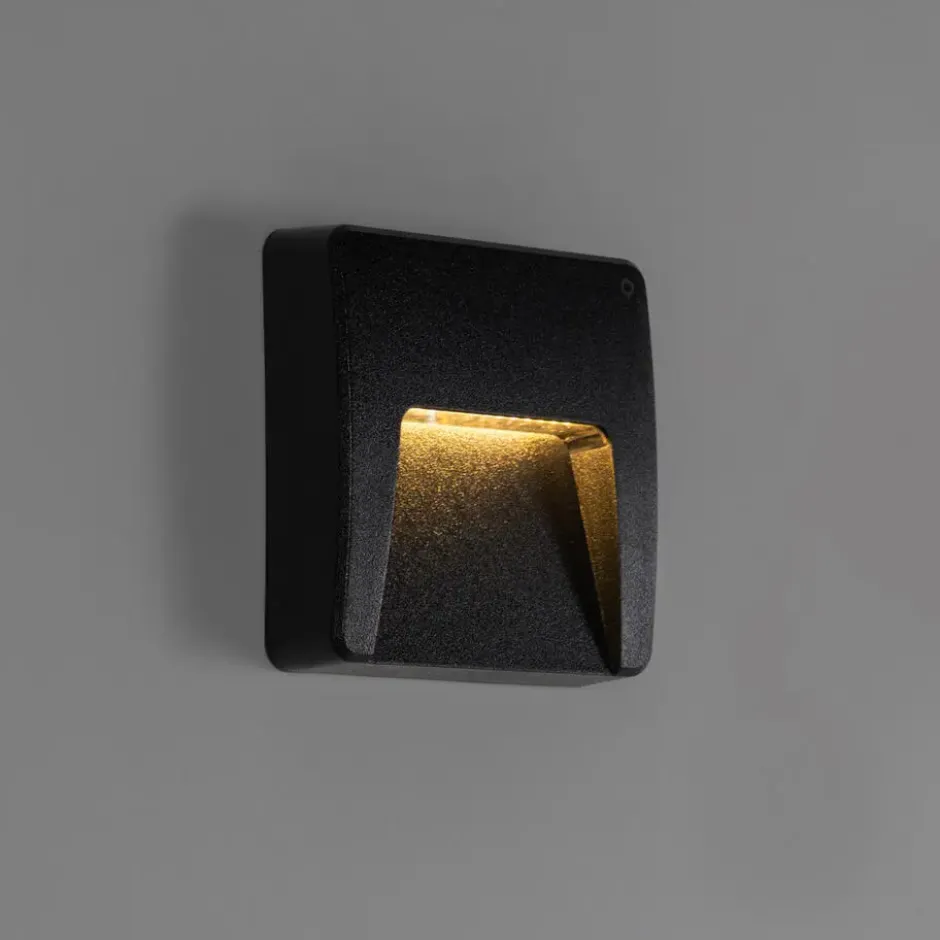 Qazqa wandlamp gem zwart geïntegreerde led