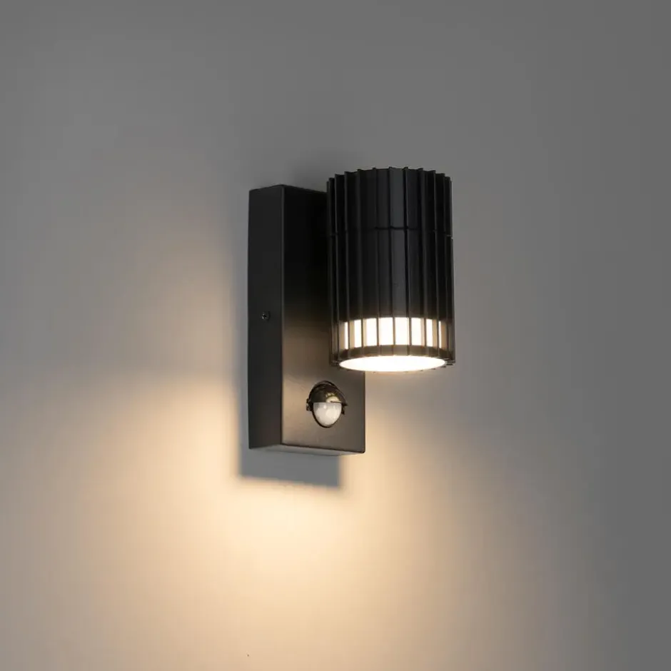 Qazqa wandlamp met bewegingssensor boris zwart gu10