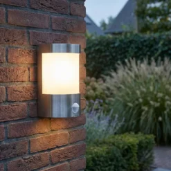 Qazqa wandlamp met bewegingssensor mira zilverkleurig e27