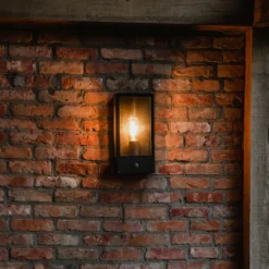 Qazqa wandlamp met daglichtsensor rotterdam zwart e27