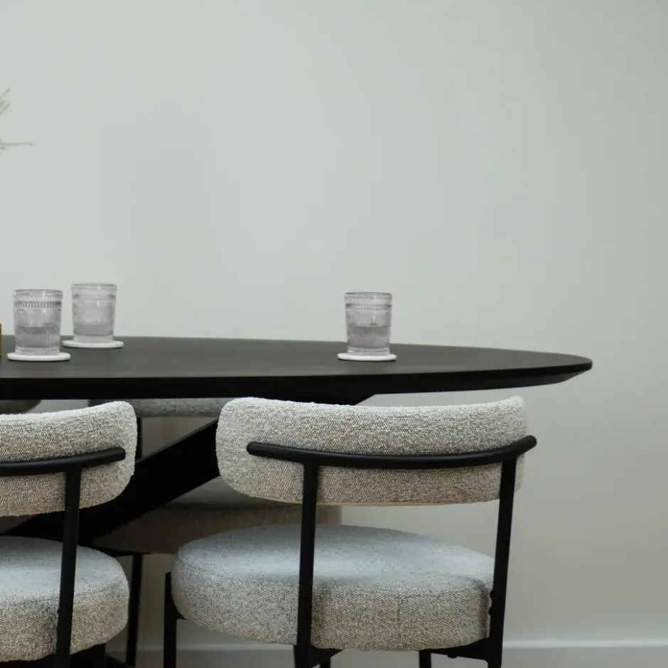 QUVIO Eettafel Sofia – Ovaal – 220x100 cm – Kruispoot – Zwart