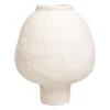 QUVIO Japandi vaas bolvormig keramiek - Gebroken wit - 21 cm