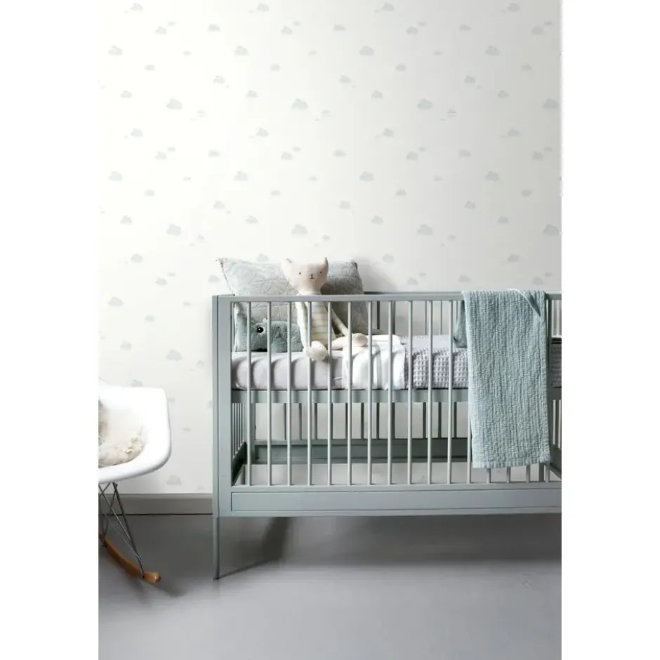 Sanders & Sanders behang wolkjes vergrijsd blauw en wit - 53 cm x 10 m