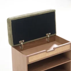 Schoenenrek van hout en groene ribfluweel