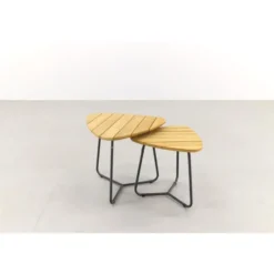 4 Seasons Verdi set van 2 teak driehoekige salontafels