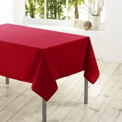 Tafelkleed rood - polyester - 140 x 200 cm - tafelkleden