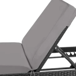 tectake Wicker Ligstoel Zwart Kunststofvlechtwerk Verstelbaar Comfortabel Kussen