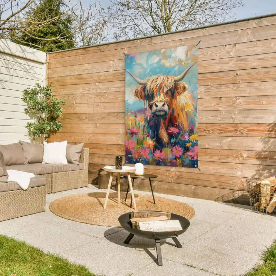 Tuinposter 80x120 cm Schotse hooglander - Natuur - Kleurrijk - Bloemen