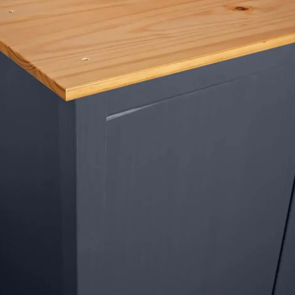 vidaXL - 3-deurs Kledingkast Hill - Massief grenenhout - Grijs - 127x50x170 cm